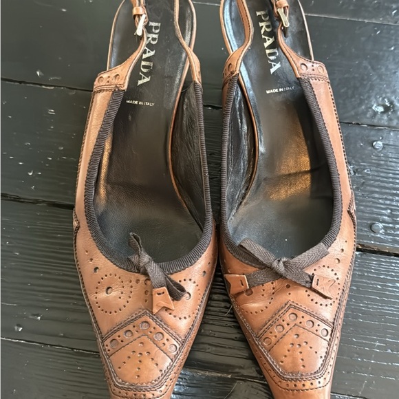 Prada - Picture 6 of 6